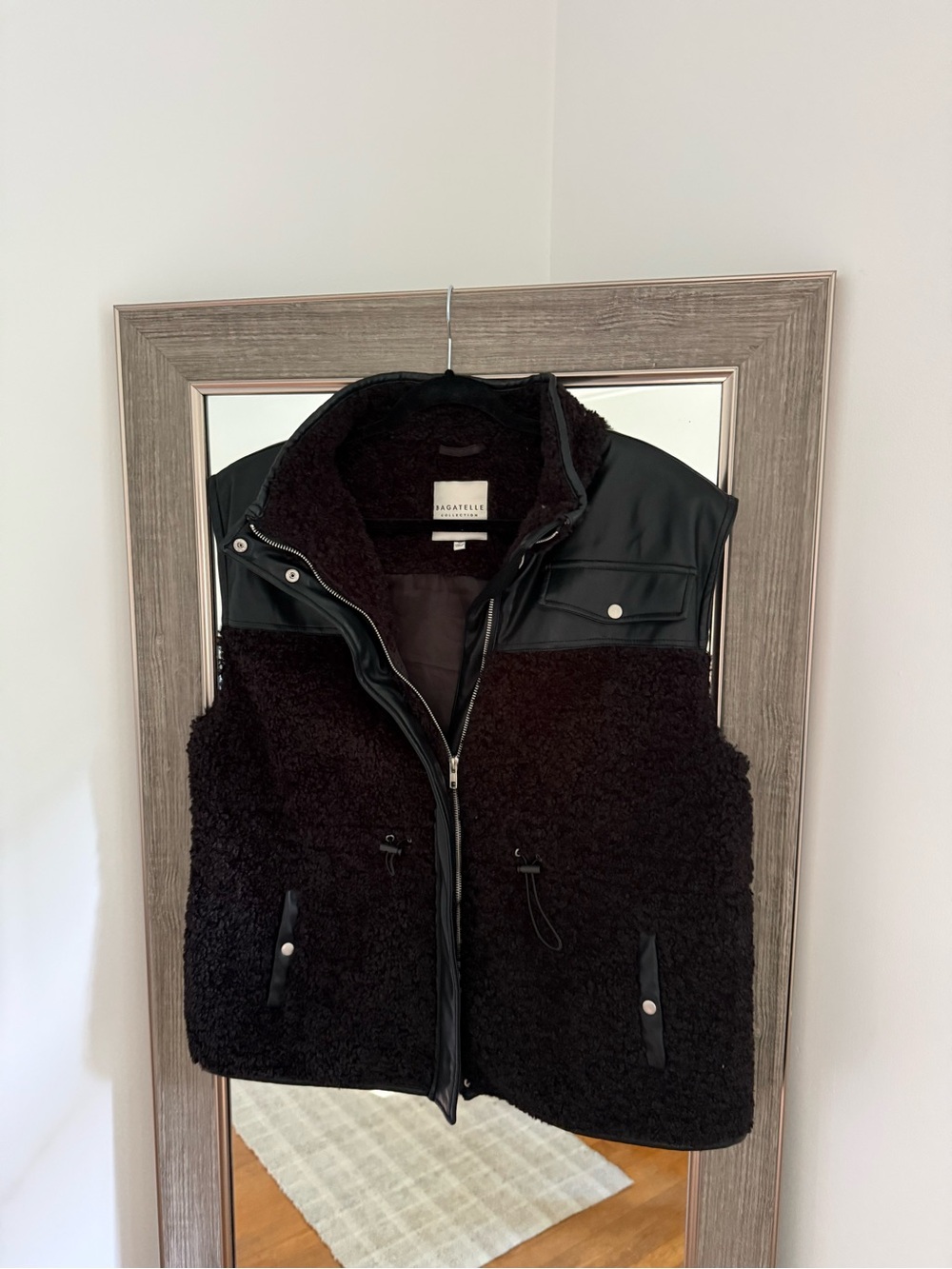 Bagatelle Black Sherpa Vest Jacket Womens Medium